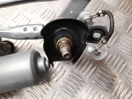 Lexus 85110-33461 / 8511033461 ES VII XZ10 2024 Wiper Linkage Windscreen with wiper motor