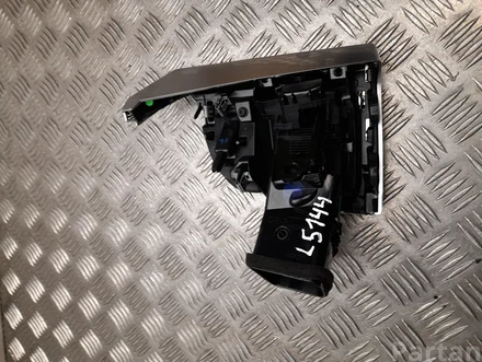 Jaguar J9D3018B04AB, J9D3-018B08-A / J9D3018B04AB, J9D3018B08A I-PACE 2019 Air vent