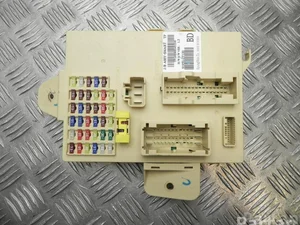 Kia 91950-2T120 / 919502T120 OPTIMA 2012 Fuse Box