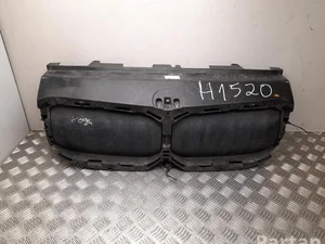 BMW 9 465 760 / 9465760 2' F44 Gran Coupé 2021 Radiator trim