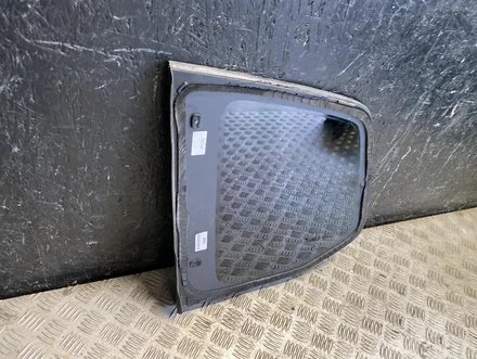 Volkswagen 5TA845042 TOURAN (5T1) 2019 Vitre latérale fixe Right Rear