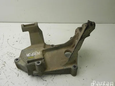 Ford 98FF-10239-BE / 98FF10239BE FOCUS (DAW, DBW) 2003 jarzmo