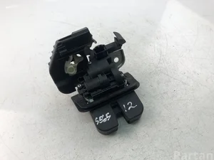 Audi 8P4827520B A3 (8P1) 2011 Замок крышки багажника