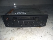 RENAULT 8200057673 CLIO II (BB0/1/2_, CB0/1/2_) 2001 Radio / Cassette