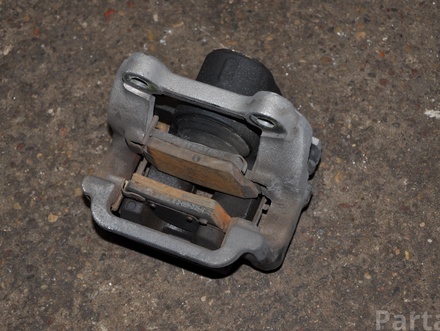 DODGE CHALLENGER Coupe 2016 Brake Caliper Right Rear