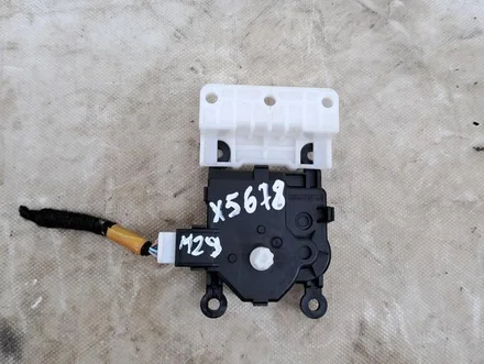 Mazda GA705D10B CX-3 (DK) 2016 Adjustment motor for regulating flap