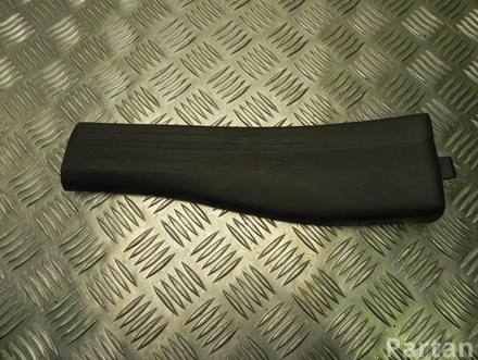 MERCEDES-BENZ A 176 680 03 74 / A1766800374 CLA Coupe (C117) 2014 Door Sill Trim Right