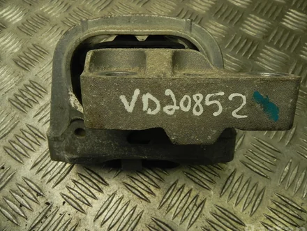 Volkswagen 5Q0 199 262 DB / 5Q0199262DB TIGUAN (AD1) 2016 Engine Mounting