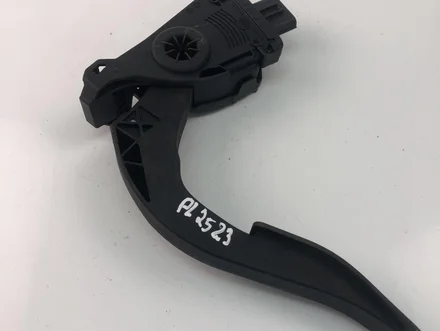 Audi 8K1723523 A5 (8T3) 2010 Accelerator Pedal