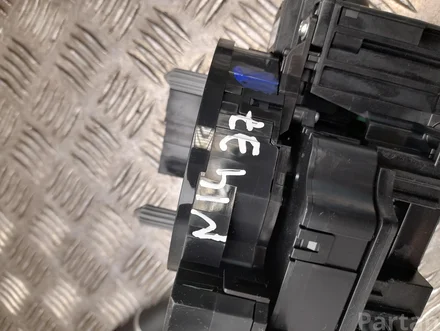Jaguar J9D3-13N064-CE, 1AA-ZW00147A / J9D313N064CE, 1AAZW00147A I-PACE 2019 Steering column multi-switch