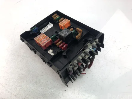 Volkswagen 1K0937125 GOLF V (1K1) 2007 Fuse Box