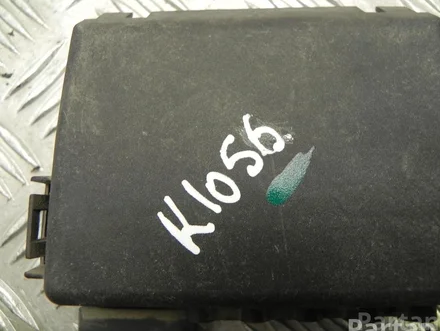 Volkswagen 1J0 937 550 AA / 1J0937550AA GOLF IV (1J1) 2001 Fuse Box