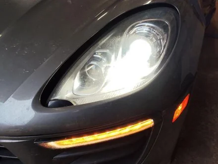 Porsche 95B.941.181.A, 2BE011.450, 2BE011.450-01 / 95B941181A, 2BE011450, 2BE01145001 MACAN (95B) 2016 luz diurna LED/DRL USA