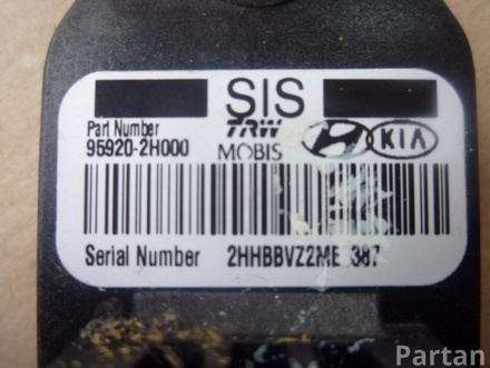 KIA 95920-2H000 / 959202H000 CEE'D Hatchback (ED) 2009 Impact Crash Sensor 