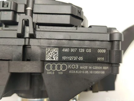 Audi 4M0907129, 4M0907129GS Q7 (4M) 2017 Dźwignia kolumny kierowniczej (przycisk wielofunkcyjny)
