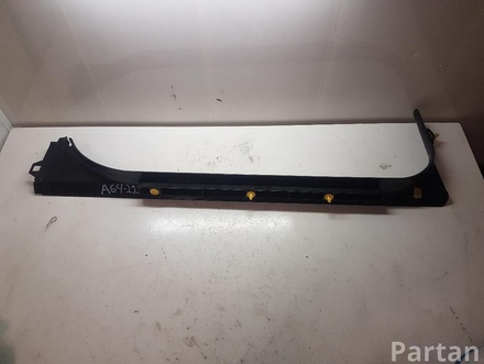 VOLVO V70 II (SW) 2003 Door Sill Trim Right Rear