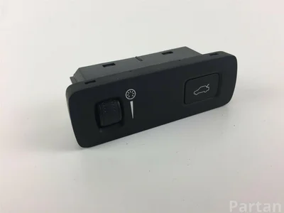 Volvo P31443873 V90 II 2018 Boot lid/tailgate button