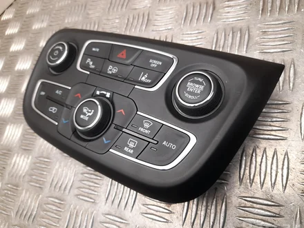 Jeep 60928133 COMPASS (MP) 2020 Sterownik automatycznej klimatyzacji