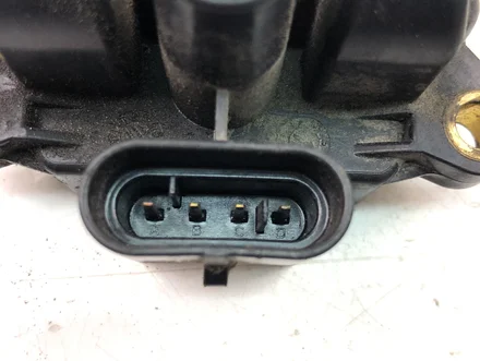Renault 8200702693 CLIO II (BB0/1/2_, CB0/1/2_) 2003 Bobina de encendido