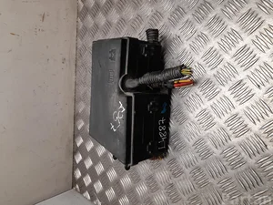 Ford BV6T14K733EJB FOCUS III 2011 Fuse Box