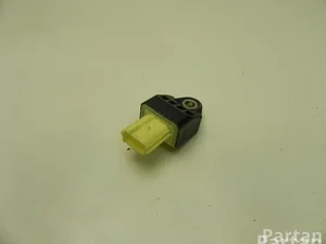 Toyota 89831-12030 / 8983112030 RAV 4 III (_A3_) 2007 Impact Crash Sensor
