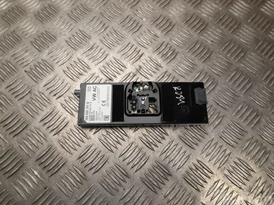 Volkswagen 1EA035741D ID.3 2021 Antennenverstärker