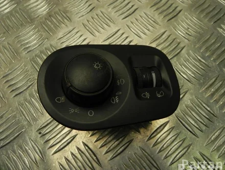 Seat 5P2 941 431 BB / 5P2941431BB TOLEDO III (5P2) 2006 Light switch