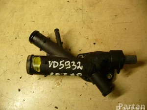 Volkswagen 03L 121 131 AA / 03L121131AA PASSAT (362) 2012 Coolant Flange