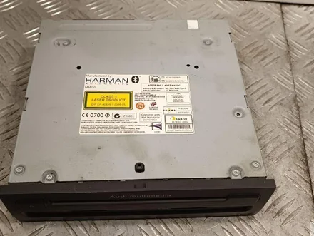 Audi 4H0035664, 4H0035664G A8 (4H_) 2012 Radio / CD