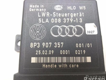 Audi 8P3 907 357 / 8P3907357 A3 (8P1) 2009 Steuergerät leuchtweitenregulierung