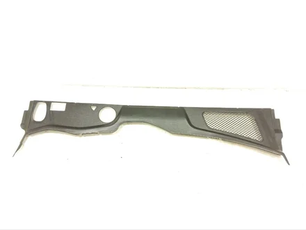Porsche 95B819447C MACAN (95B) 2015 Wiper Trim