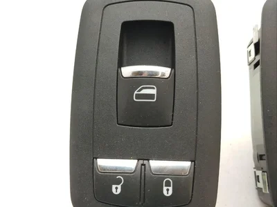 Maserati 670025405 LEVANTE 2017 Fensterheberschalter