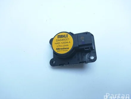 Vauxhall DA646001 ASTRA Mk VII (K) 2016 Adjustment motor for regulating flap