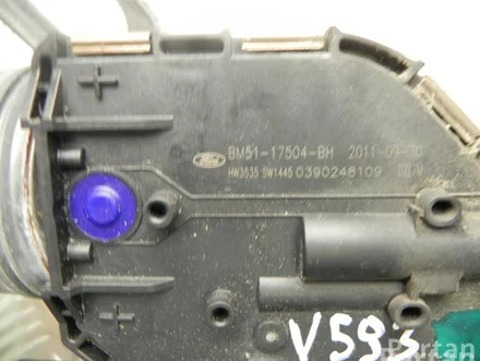 Ford BM51-17504-BH / BM5117504BH FOCUS III Turnier 2011 Silnik wycieraczek z przodu