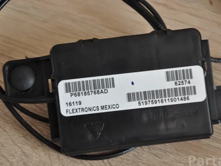 Dodge 613823087A ; P68185768AD ; 68185768AD / 613823087A, P68185768AD, 68185768AD DURANGO (WD) 2016 Control unit, Keyless System