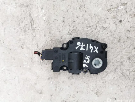BMW CZ113930, CZ113930-1400, 19102018, EFB4923 / CZ113930, CZ1139301400, 19102018, EFB4923 2 Gran Tourer (F46) 2018 Adjustment motor for regulating flap