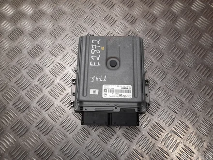 Jaguar GW93-12C520-PAC / GW9312C520PAC XF (X260) 2017 Control unit for engine