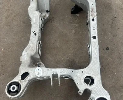 Ford USA LJ9C5K067AC, LK9C5031AA, LJ936038CA Mustang Mach-E 2023 traverser
