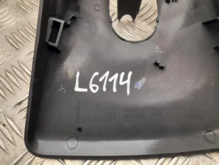 Tesla 1755687-01 / 175568701 Model Y 2022 Trim