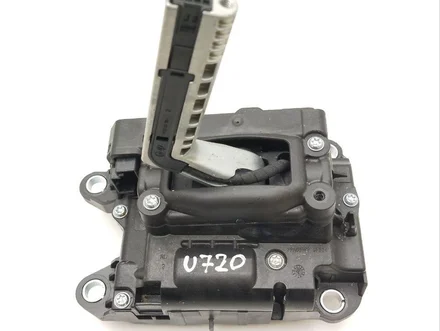Porsche 9Y0713041C Cayenne 9Y0 9Y3 2021 Gear shift unit