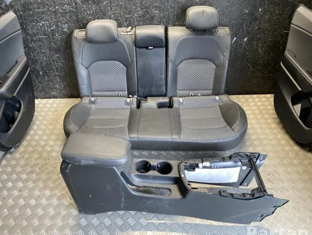 Kia CEE'D sportwagon (CD) 2021 Set of seats Door panel Armrest 