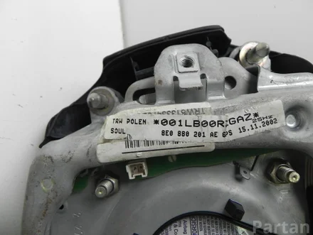 Audi 8E0 880 201 AE / 8E0880201AE A4 (8E2, B6) 2003 Driver Airbag