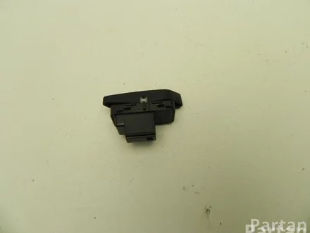 Volkswagen 5G0 962 126 A / 5G0962126A GOLF VII (5G1, BQ1, BE1, BE2) 2014 Предохранительный выключатель центрального замка
