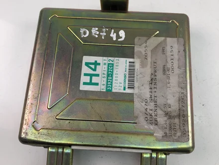 Suzuki 33920-72C12 / 3392072C12 SWIFT Convertible (SF413) 1996 Control unit for engine
