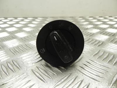 Škoda 5JA 941 531 D / 5JA941531D RAPID (NH3) 2013 Light switch