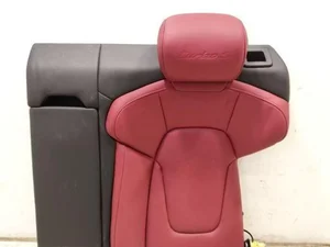 Porsche Taycan 2021 Rear seat