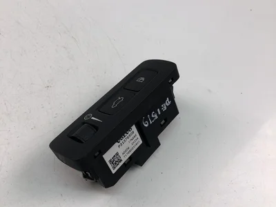 Volvo P31376509 XC90 II 2018 Boot lid/tailgate button