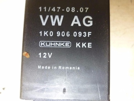 VOLKSWAGEN 1K0 906 093 F / 1K0906093F GOLF VI (5K1) 2012 Control unit for fuel delivery unit