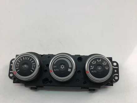 Mitsubishi 7820A115XB LANCER VIII Sportback (CX_A) 2010 Bedienteil Klimaautomatik