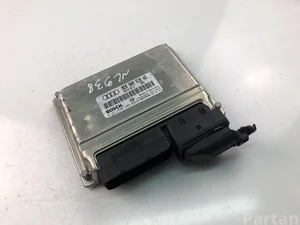 Audi 8E0909518AS; 0261208500 / 8E0909518AS, 0261208500 A4 (8EC, B7) 2004 Control unit for engine